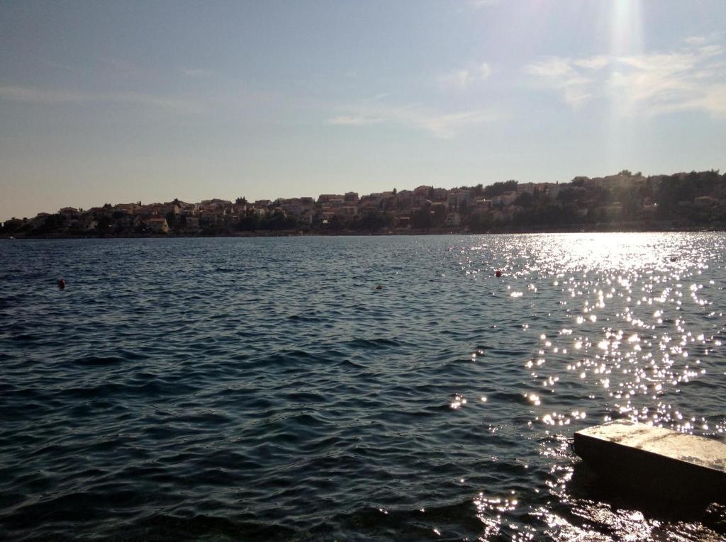 Apartments Cacija Трогир Екстериор снимка